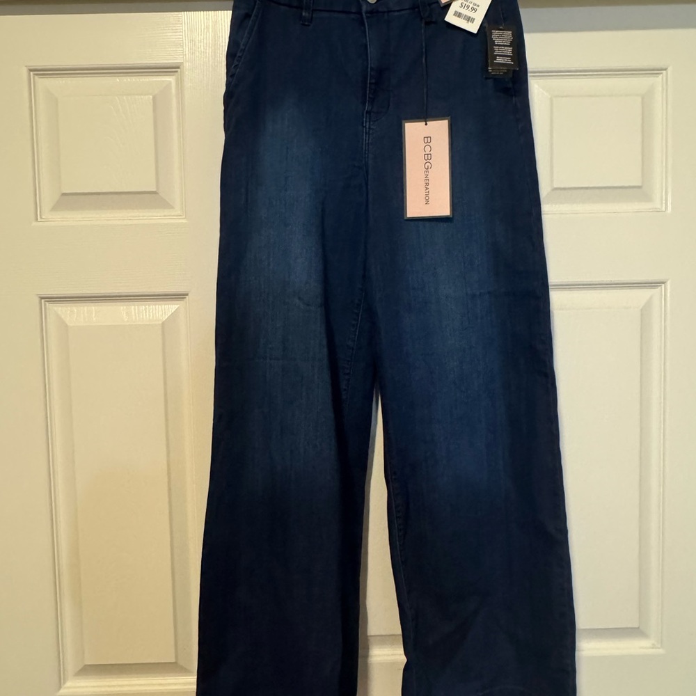 BCBG Women's Dark Blue wide Leg Trouser Jeans Size 29/8